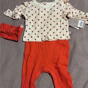 Honest baby from Carter’s baby girl onesie, top and headband
